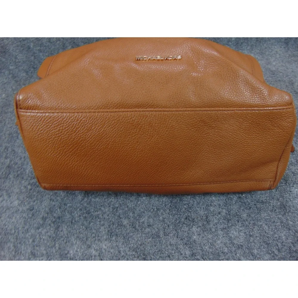 Michael Kors Bedford Purse‎ Brown Pebbled Leather Shoulder Bag Zip Top